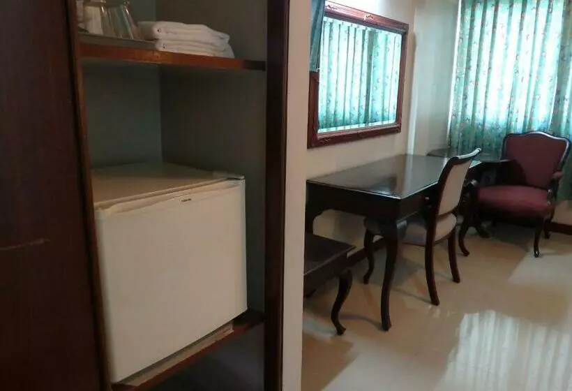 اتاق استاندارد, Sakol