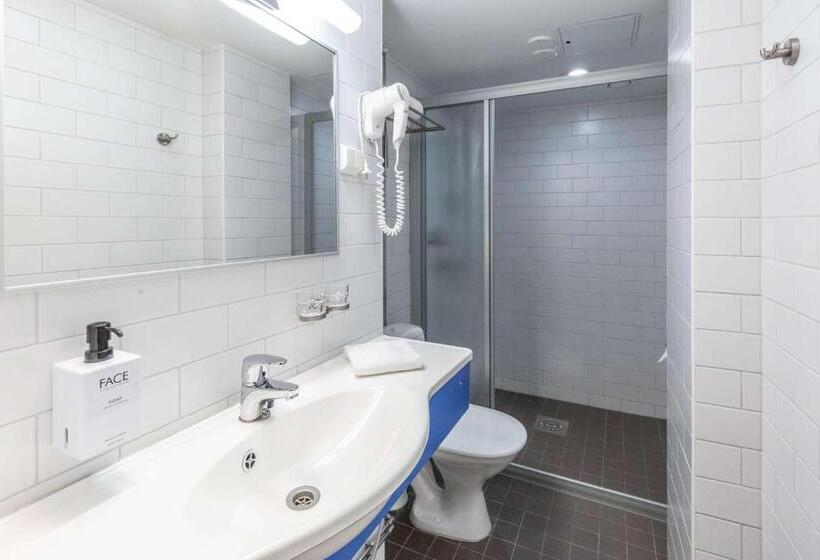 חדר משפחתי, Scandic Kouvola