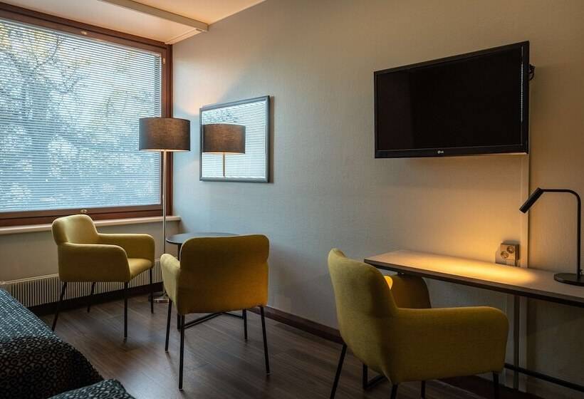 高级家庭房间, Scandic Waskia