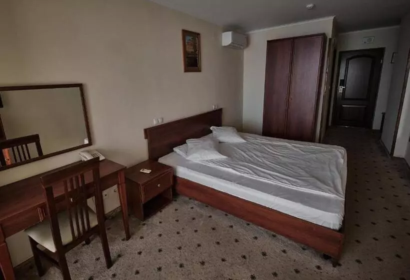 Cameră Standard, Uzhgorod