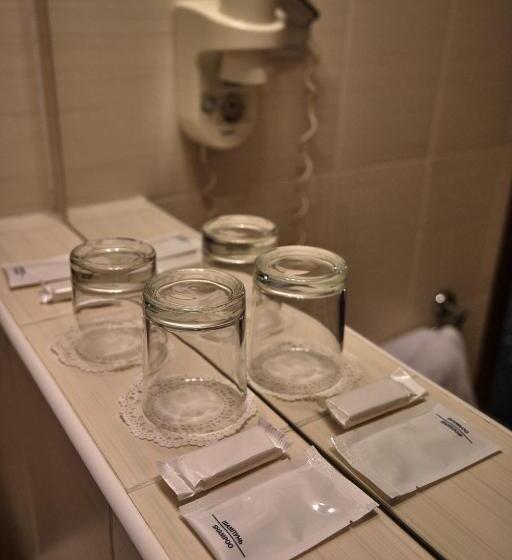 اتاق استاندارد با چشمانداز شهر, Uzhgorod