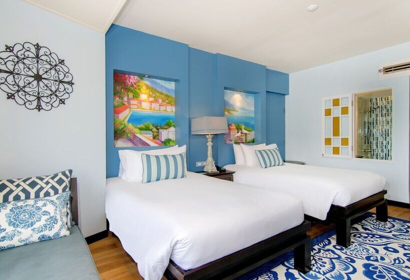 اتاق لوکس با چشمانداز دریا, The Bayview Hotel Pattaya