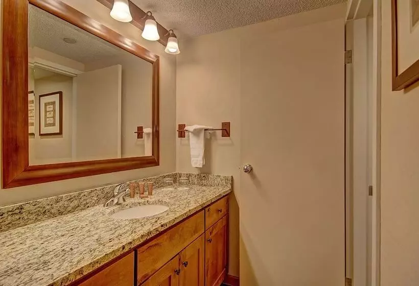 سوییت, Beaver Run Resort
