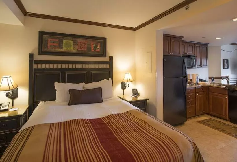 استودیوی استاندارد, Beaver Run Resort