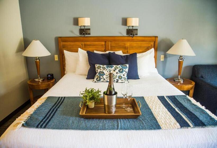 غرفة إدارية سرير كينج, Adelaide Inn