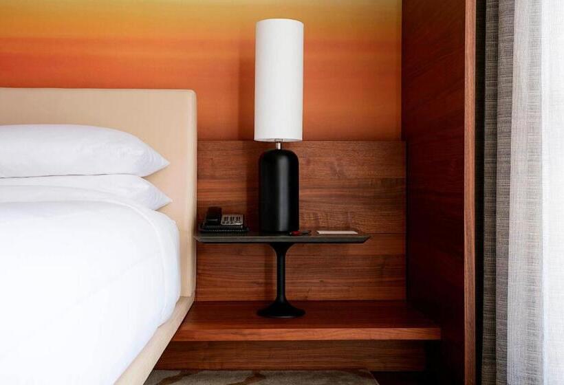 Стандартный Номер Кровать Кинг, Atlanta Marriott Marquis