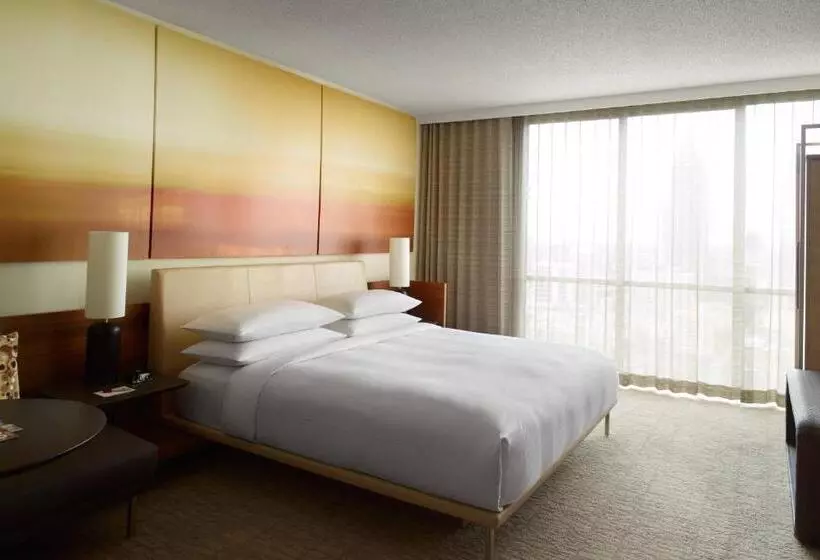 身障者適用キングサイズベッドルーム, Atlanta Marriott Marquis
