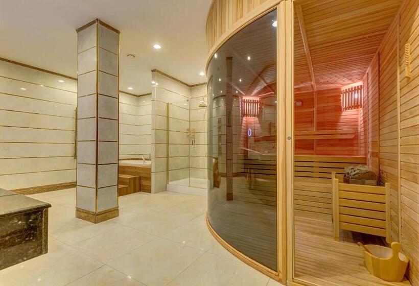 キングサイズベッドのスイートルーム, Buyuk Abant