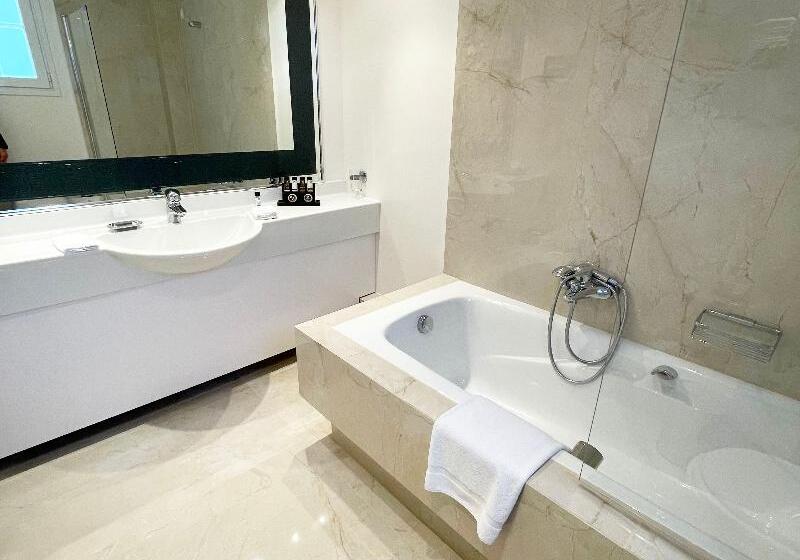 اتاق لوکس خانوادگی, Chateau De Chine Hualien