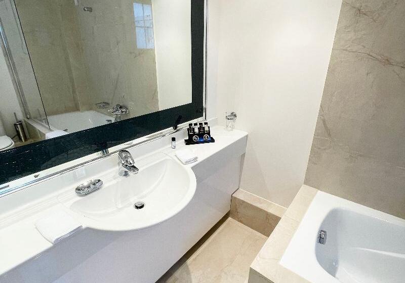 اتاق لوکس خانوادگی, Chateau De Chine Hualien