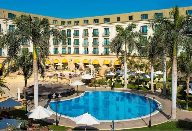 اتاق سوپریور با چشمانداز استخر, Concorde El Salam Cairo Hotel & Casino