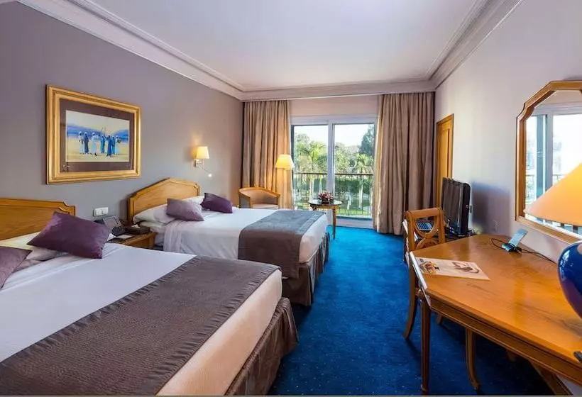 اتاق سوپریور با چشمانداز استخر, Concorde El Salam Cairo Hotel & Casino