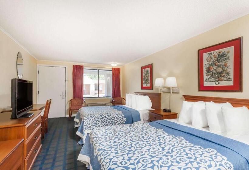 اتاق استاندارد با 2 تخت دوبل, Days Inn By Wyndham Dover Downtown