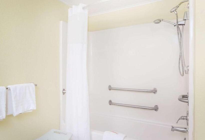 غرفة قياسية لذوى الاحتياجات الخاصة, Days Inn By Wyndham Dover Downtown