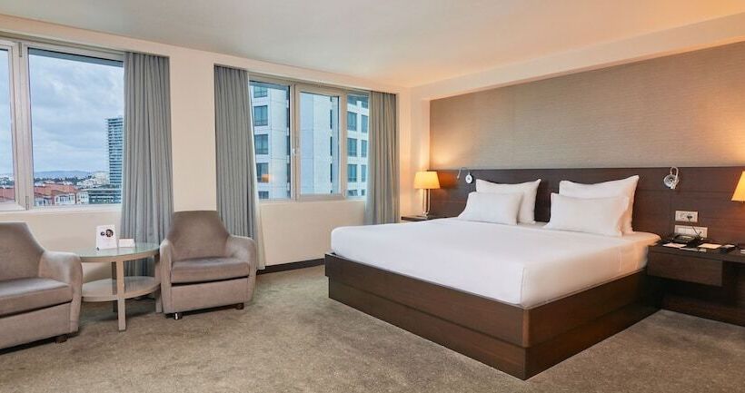 キングサイズベッドのデラックスルーム, Dedeman Istanbul