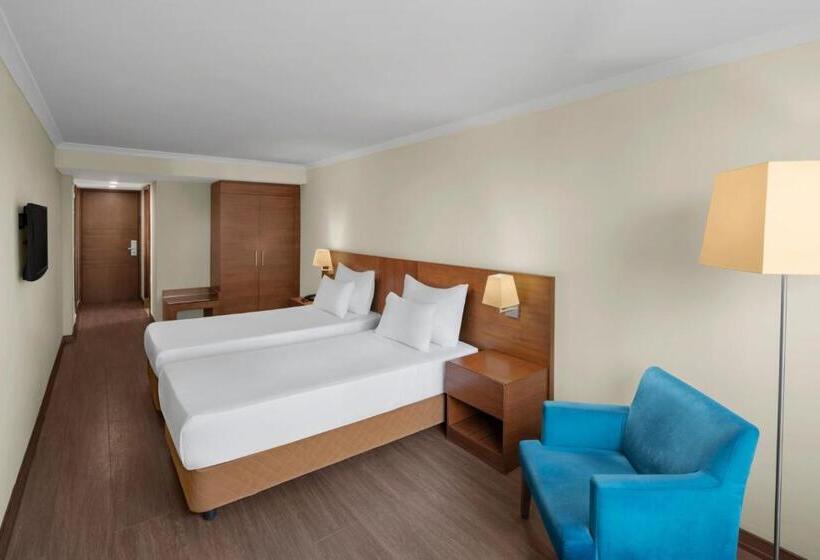 デラックスルーム, Dedeman Istanbul