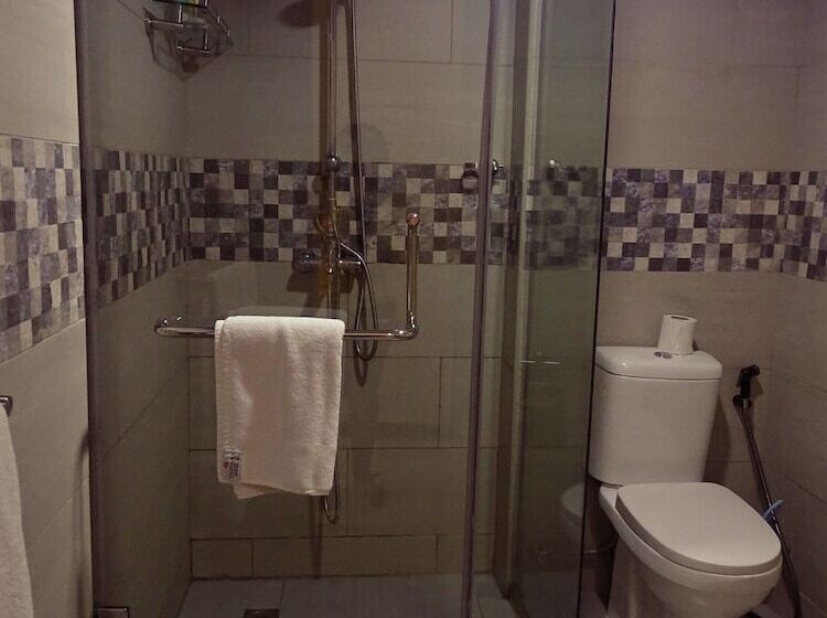 اتاق استاندارد, Fairway Hotel & Spa