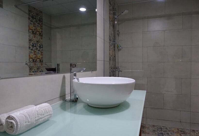 اتاق استاندارد, Fairway Hotel & Spa