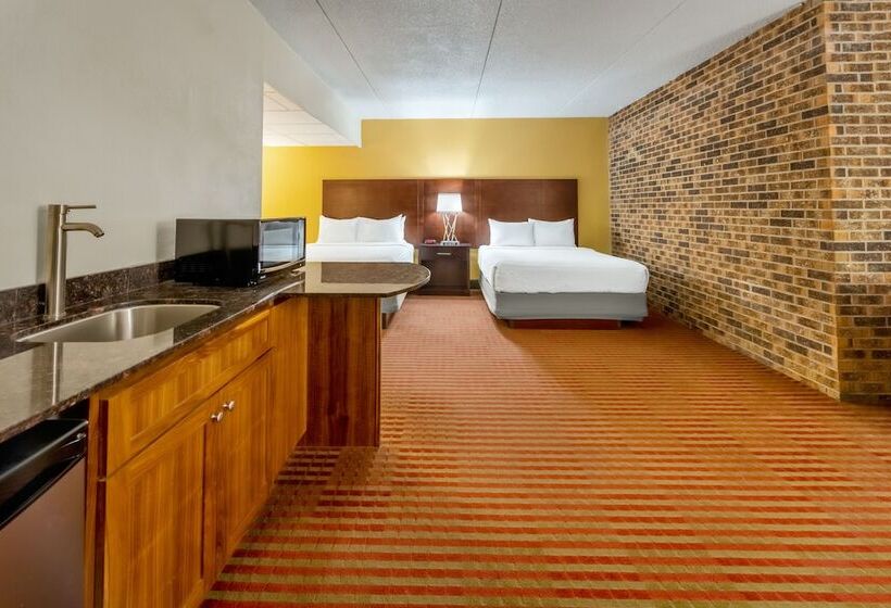 스위트, Grand Williston Hotel And Conference Center