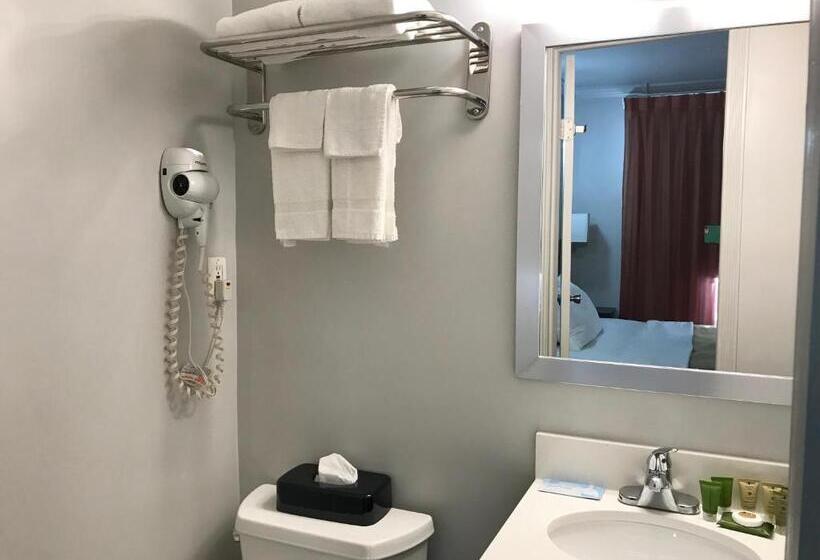 اتاق استاندارد سه نفره, Heritage Hotel New York City