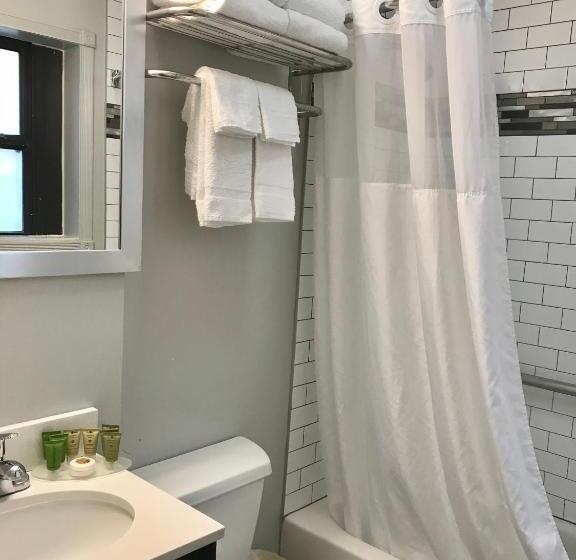 سوییت خانوادگی, Heritage Hotel New York City