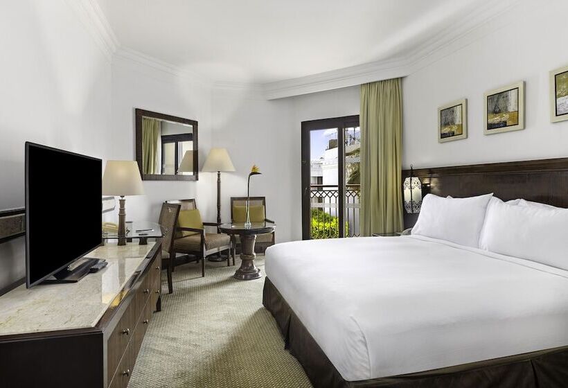 Номер Стандарт Двуспальная Кровать, Hilton Luxor Resort & Spa