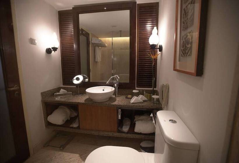 Номер Стандарт, Hilton Luxor Resort & Spa