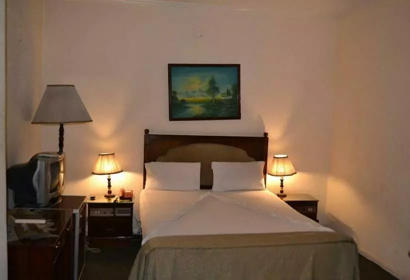 اتاق استاندارد یک نفره با چشمانداز دریا, Trio Hotel Kaoud Sporting