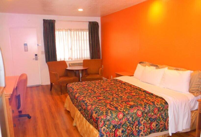 Номер Стандарт, Rodeway Inn Alamedaoakland