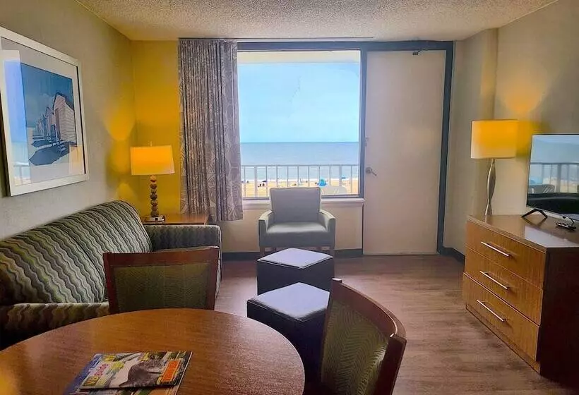 سوئیت برای معلولان, The Barclay Towers Hotel And Resort