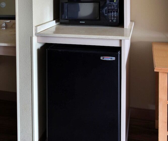 חדר סטנדרט מיטה זוגית, Best Western Plus Ocean View Resort