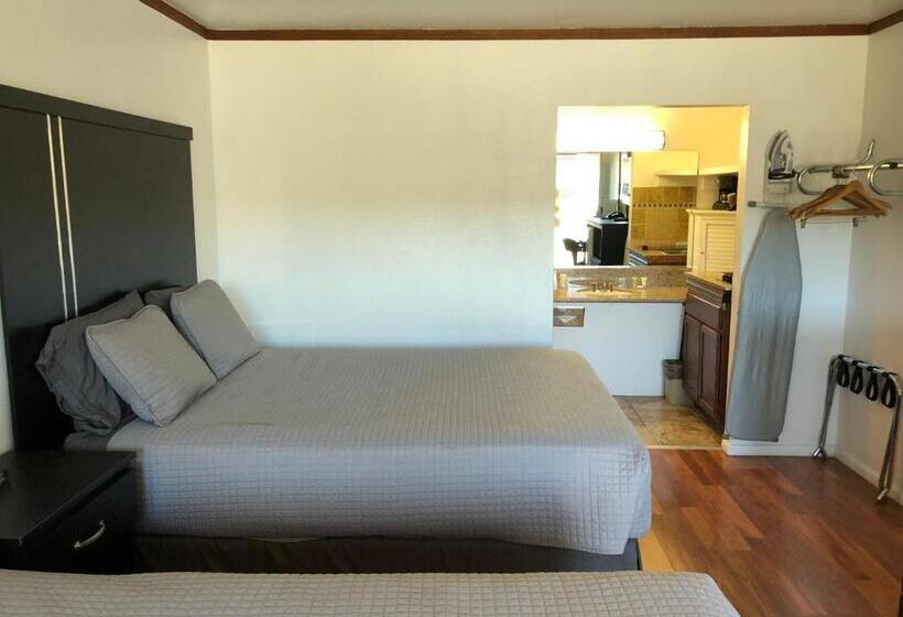 غرفة قياسية, Big Chief Motel