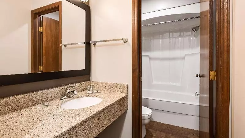 クイーンサイズベッドのスタンダードルーム, Best Western Beacon Inn