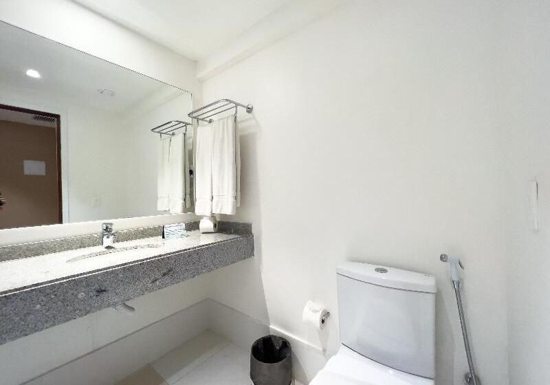 适合残疾人使用的标准间, Best Western Beacon Inn