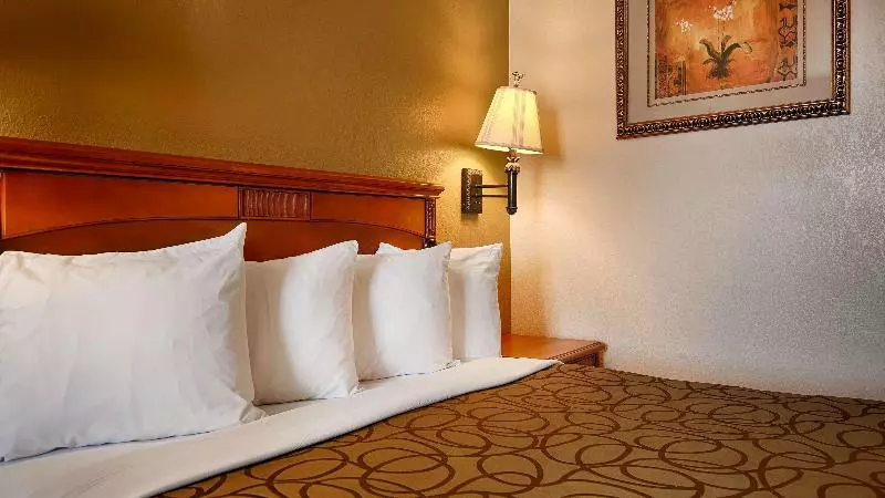 キングサイズベッドのスタンダードルーム, Best Western Caprock Inn