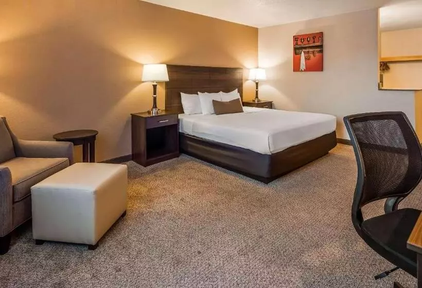 اتاق استاندارد با تخت بزرگ, Best Western Green Bay Inn And Conference Center
