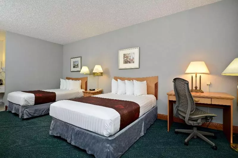 クイーンサイズベッドのスタンダードルーム, Best Western Inn