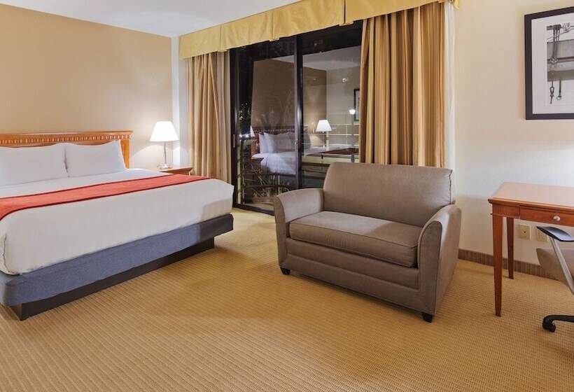 Cameră Standard Pat Matrimonial, Best Western Plus Bayside Inn