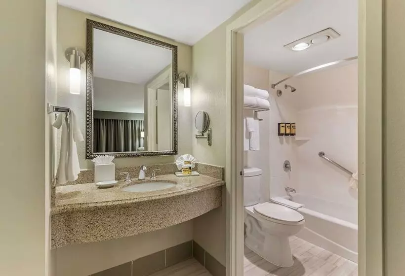 اتاق کلاس بیزنس, Best Western Plus Executive Inn