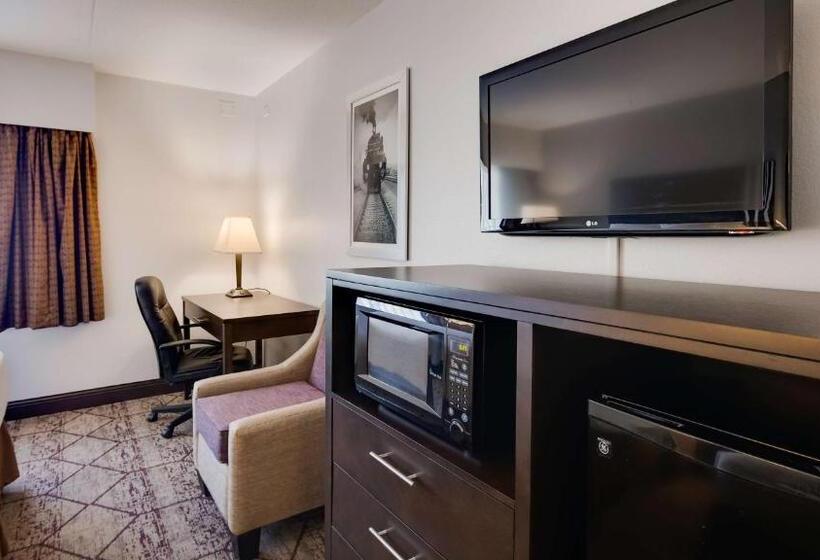 חדר סטנדרט עם מיטת קינג, Best Western Plus Longbranch Hotel & Convention Center