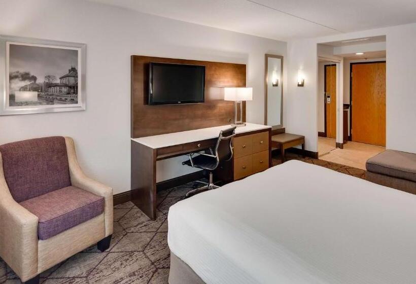 Cameră Standard cu Vedere la Piscină, Best Western Plus Longbranch Hotel & Convention Center