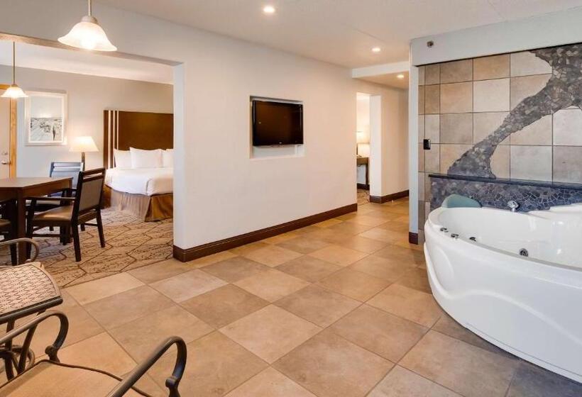 Suite Deluxe Pat King, Best Western Plus Longbranch Hotel & Convention Center