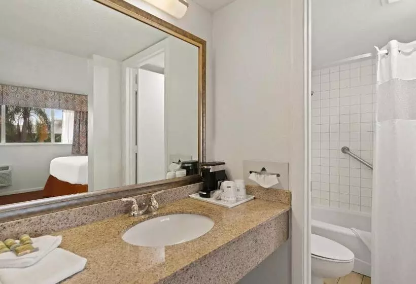 キングサイズベッドのスイートルーム, Best Western Port St. Lucie