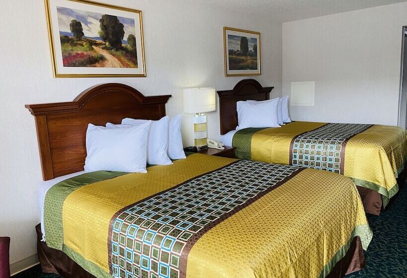 غرفة قياسية, Harrisonville Inn & Suites