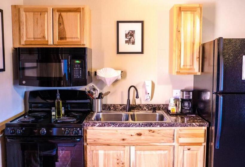 キングサイドベッドのスタンダードワンルーム, Murphy's Resort