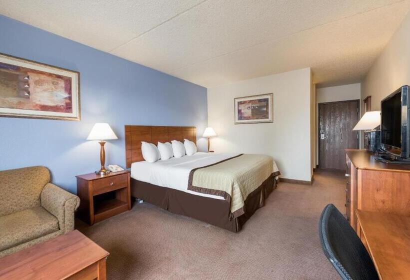 스위트 킹사이즈 침대, Ramada By Wyndham Fargo