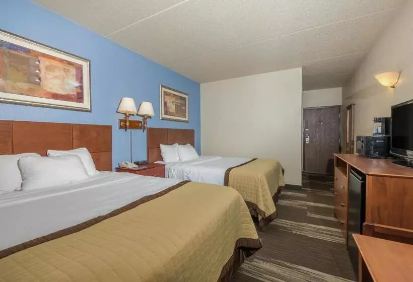 اتاق استاندارد, Ramada By Wyndham Fargo
