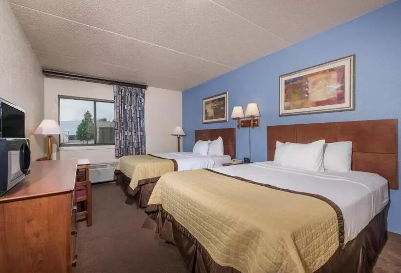 اتاق استاندارد, Ramada By Wyndham Fargo