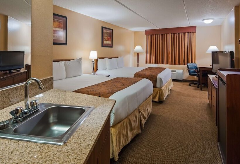 غرفه قياسيه سريرين مزدوجين, Surestay Plus Hotel By Best Western Black River Falls