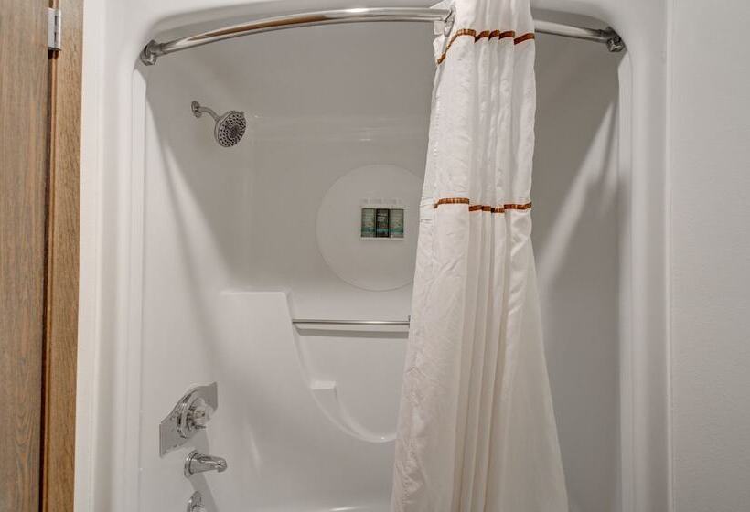 غرفه قياسيه سريرين مزدوجين, The Ridgeline Hotel At Yellowstone, Ascend Hotel Collection